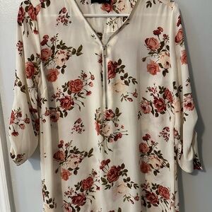 Lg NWT Streetwear Society Cream and Red Buttoned Tunic with Mandarin Collar Top
